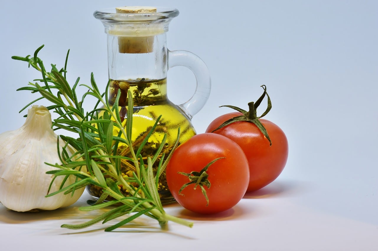 best-vegetable-oil-substitutes-for-cooking-iupilon