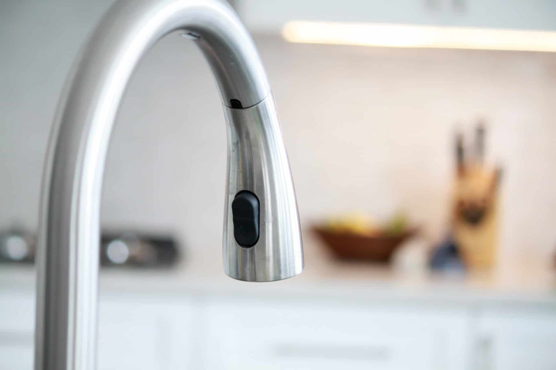 When And Why To Replace Kitchen Faucet Iupilon