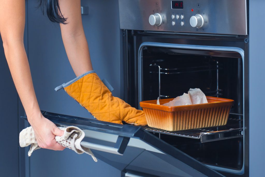 What to Use If You Don't Have a Baking Sheet/Pan? Iupilon